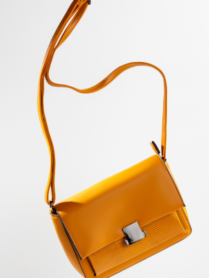 Bolsa-transversal-mostarda-com-detalhe-texturizado-essenza-fashion-bolsas-feminina